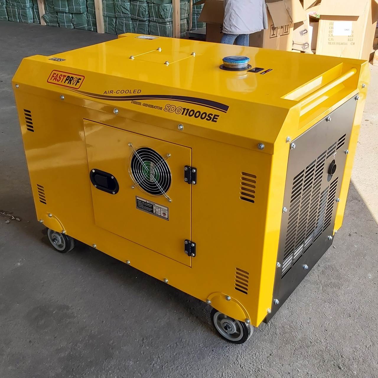 Дизельний генератор FASTPROF SDG11000SE 8кВт з повітряним охолодженням