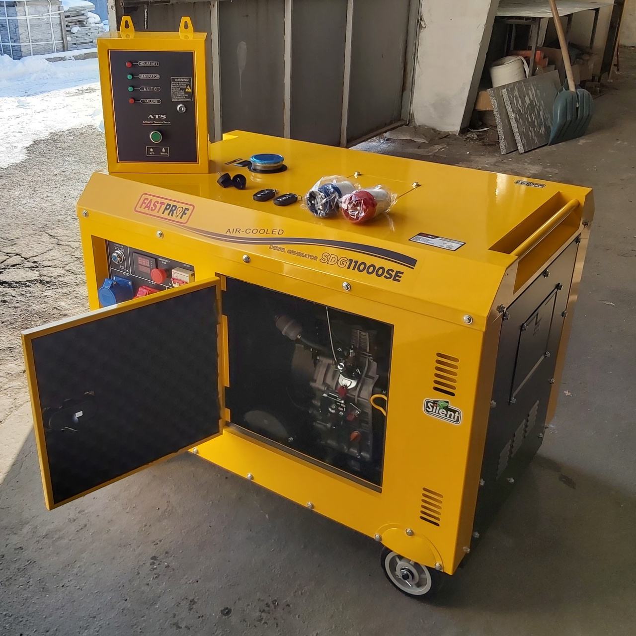 Дизельний генератор FASTPROF SDG11000SE 8кВт з повітряним охолодженням