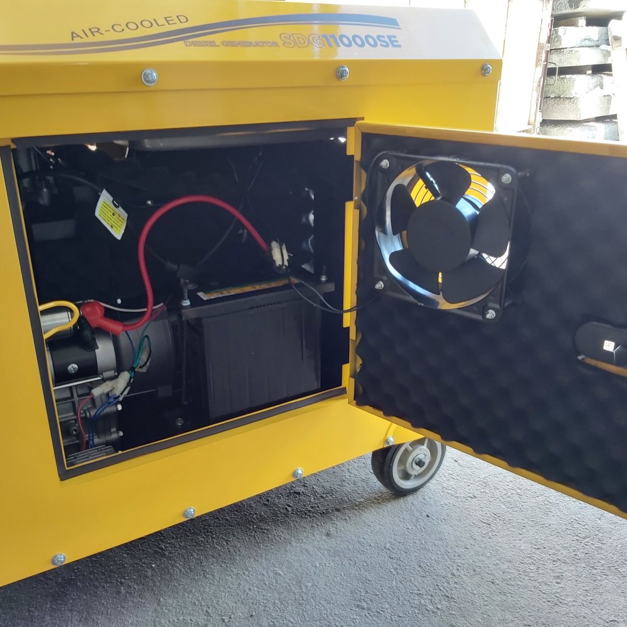 Дизельний генератор FASTPROF SDG11000SE 8кВт з повітряним охолодженням