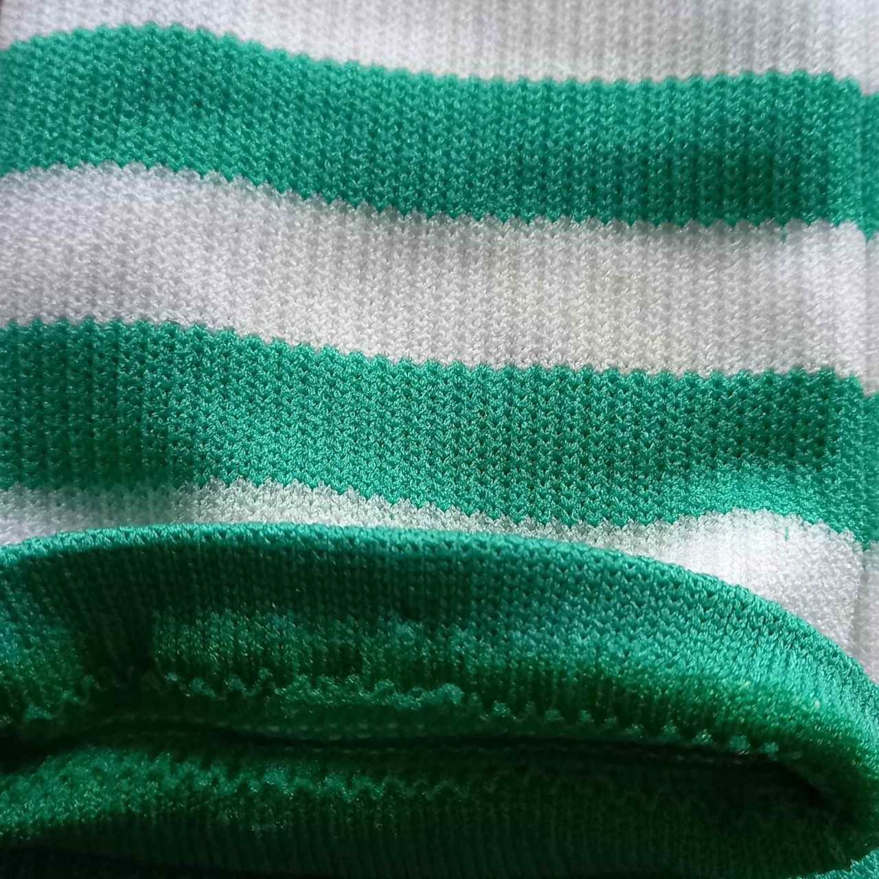 Гетри футбольні для дітей зелені зі смужками В-150