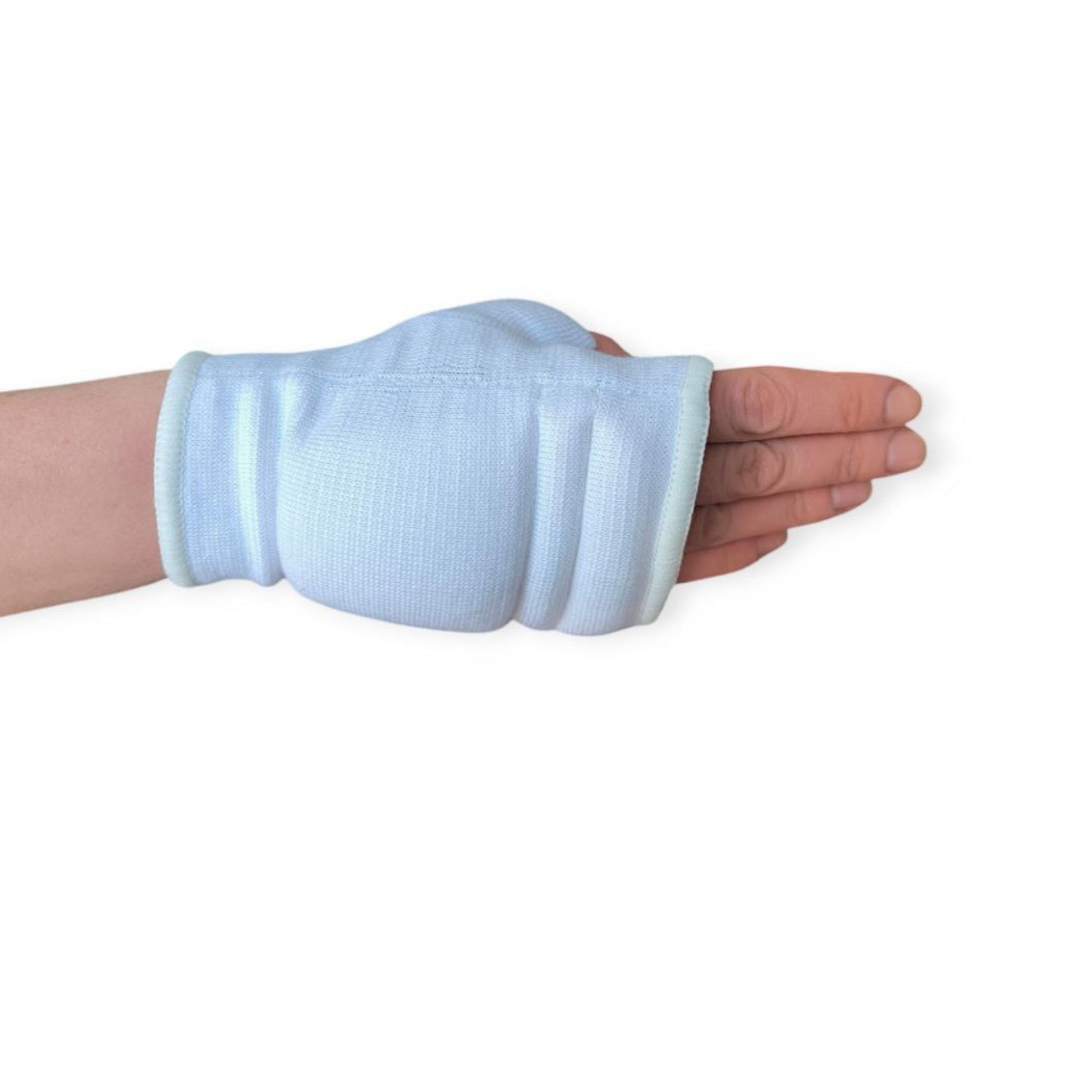 Накладки на руки білі розмір М 0403-М