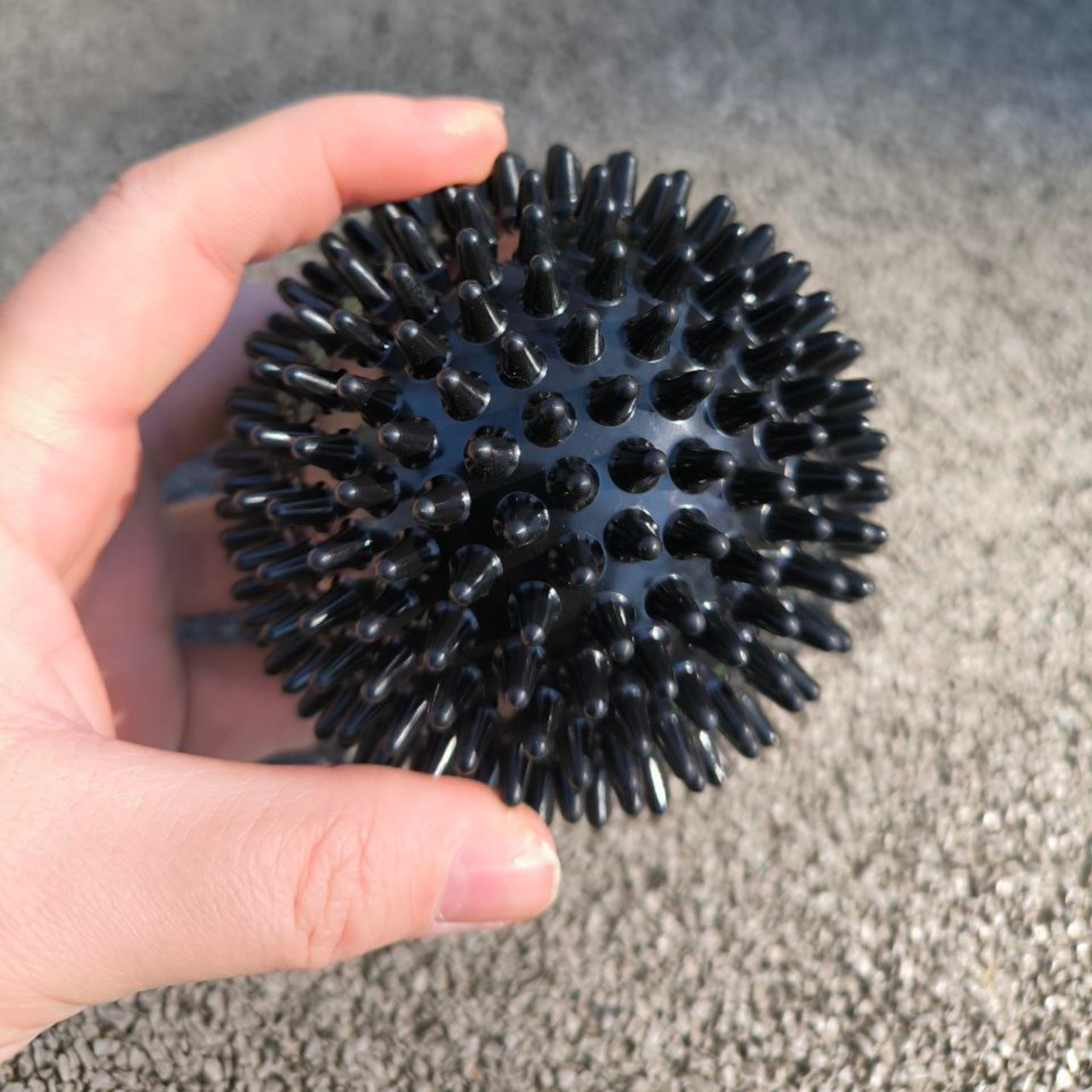 М'яч масажний d 10 см напівжорсткий ненадувний чорний A-J10