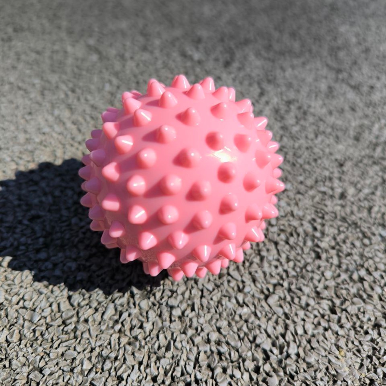 М'яч масажний d 7 см жорсткий ненадувний рожевий A-V6.8