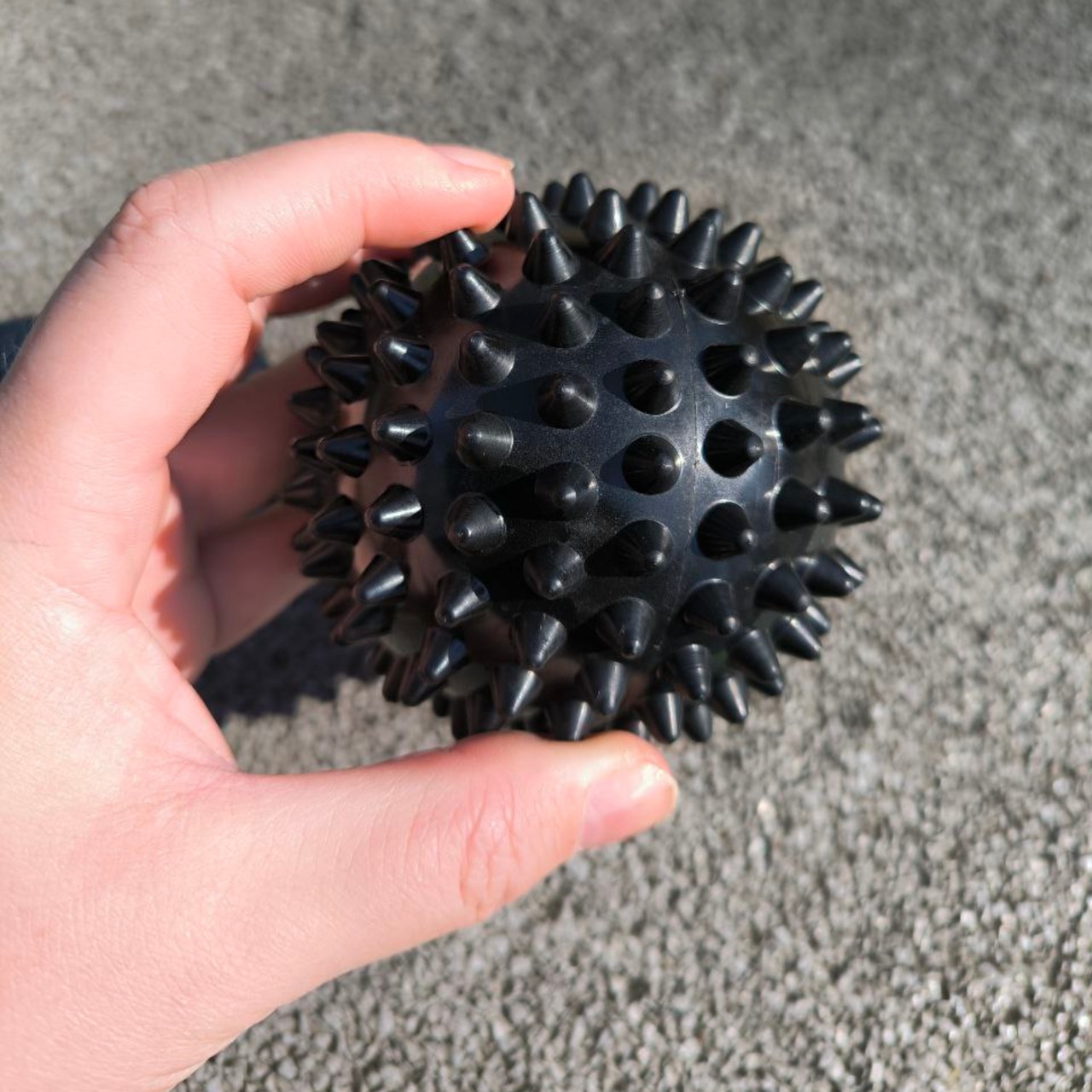 М'яч масажний d 9 см жорсткий ненадувний чорний A-V9