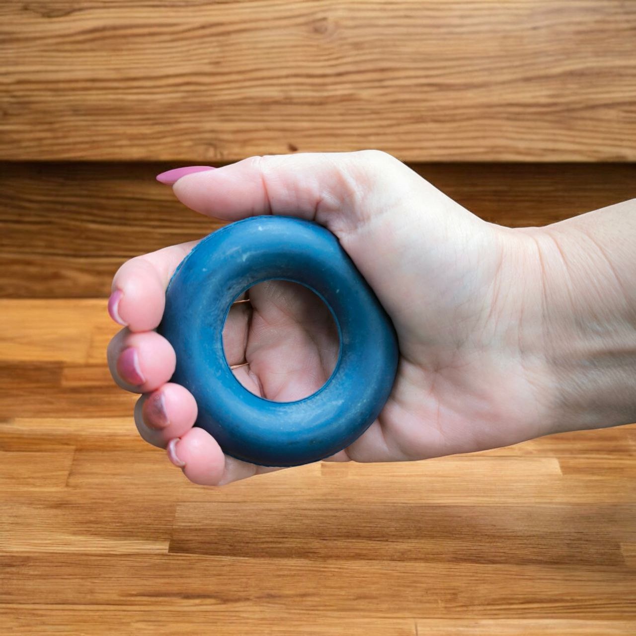 Еспандер кистьовий КІЛЬЦЕ 20 кг зовнішній діаметр 72 мм синій