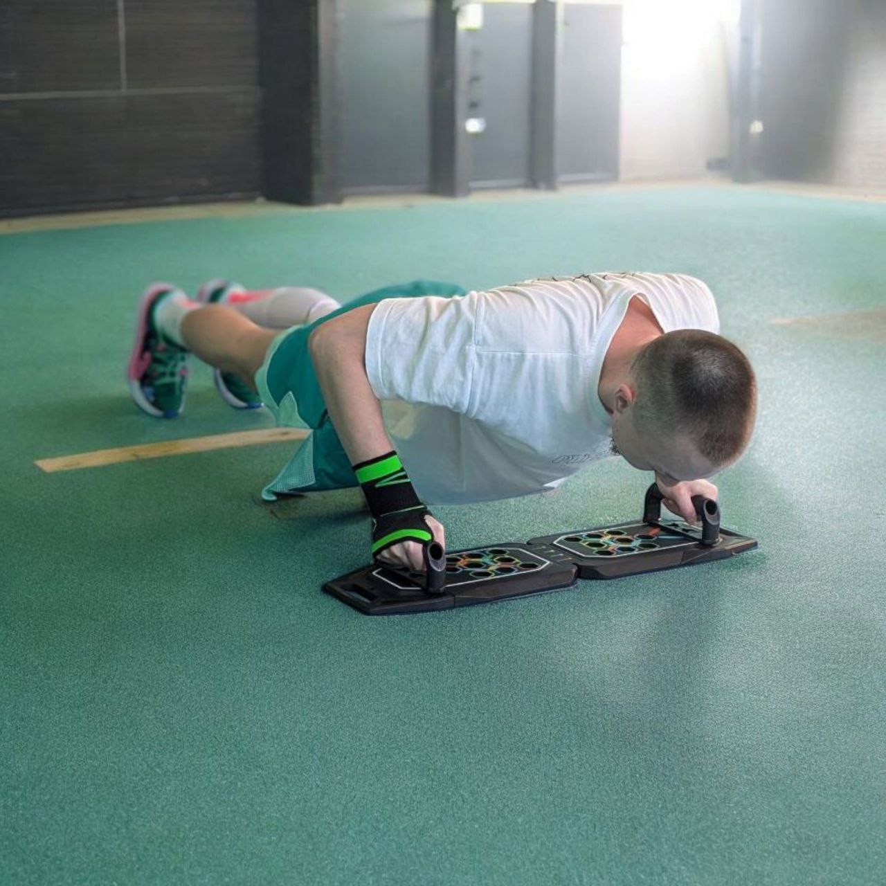 Упори для віджимань на дошці з роміткою для хвату FW-6B