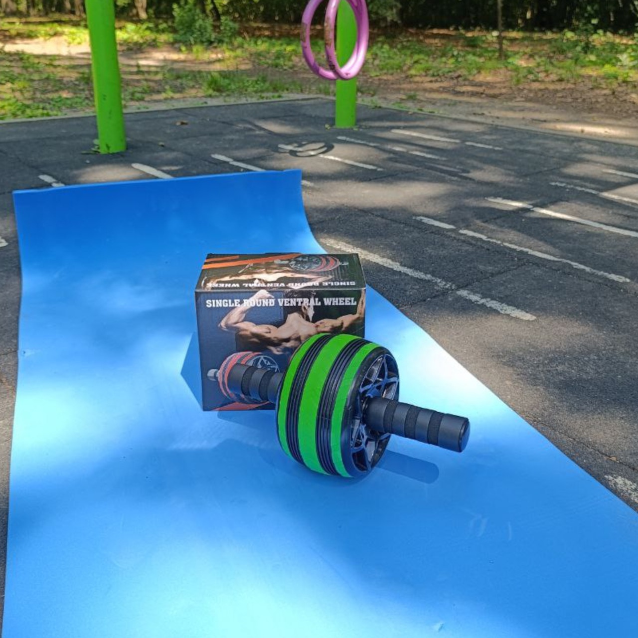 Ролик для преса одноколесний чорно-зелений з килимком PO-1613-green