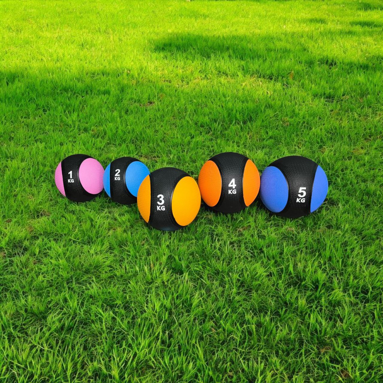 Медбол двокольоровий з відскоком 2 кг MDB2-2kg