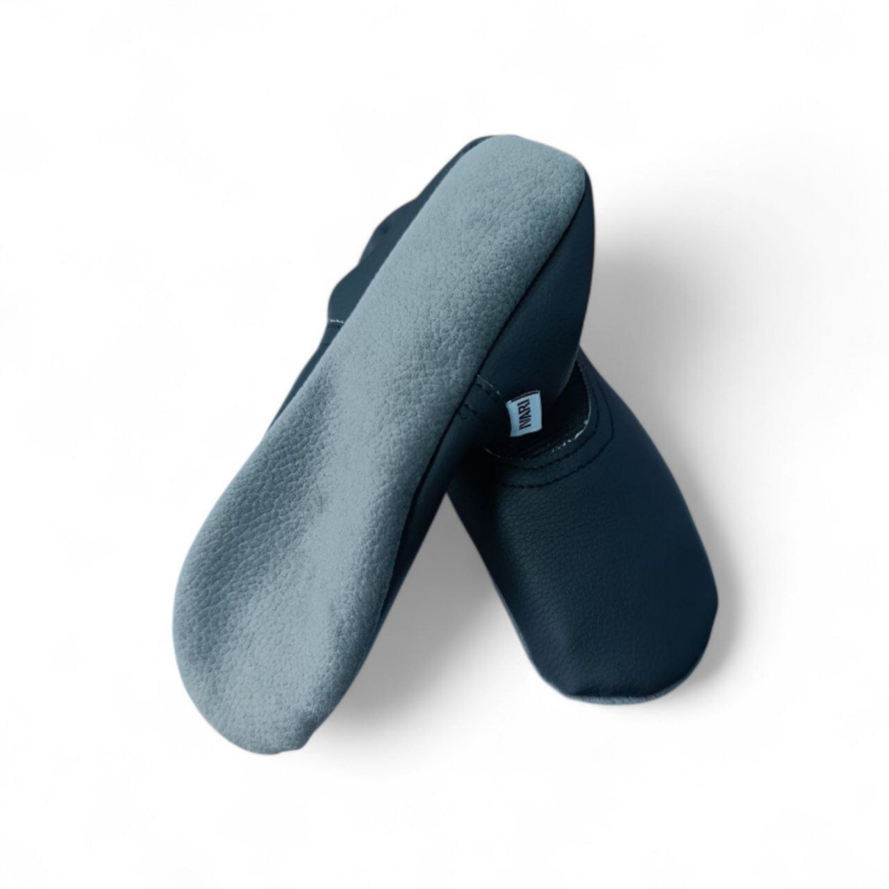 Чешки чорні шкірозамінник розмір 22,5